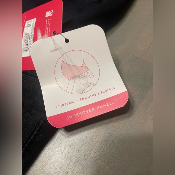 🤰🏼 NEW! • Ingrid & Isabel Maternity • Bermuda Shorts | Size: 16 - Picture 7 of 7